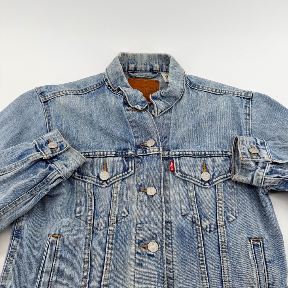 Levis Premium Original Trucker Jacket Light Wash Denim Jean XS 29944-0000